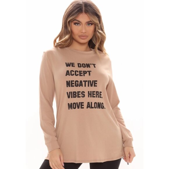 Fashion Nova ✦ We Don’t Accept Negative Vibes Long Sleeve Top ✦ Black Graphic XS - Picture 1 of 3